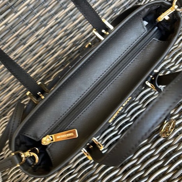 Michael Kors Jet Set Travel XS Carryall Tote Top Zip Tote Black - Picture 8 of 16